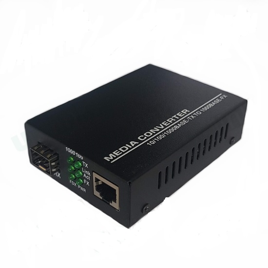Медиаконвертер MC-1000-SFP-LFP