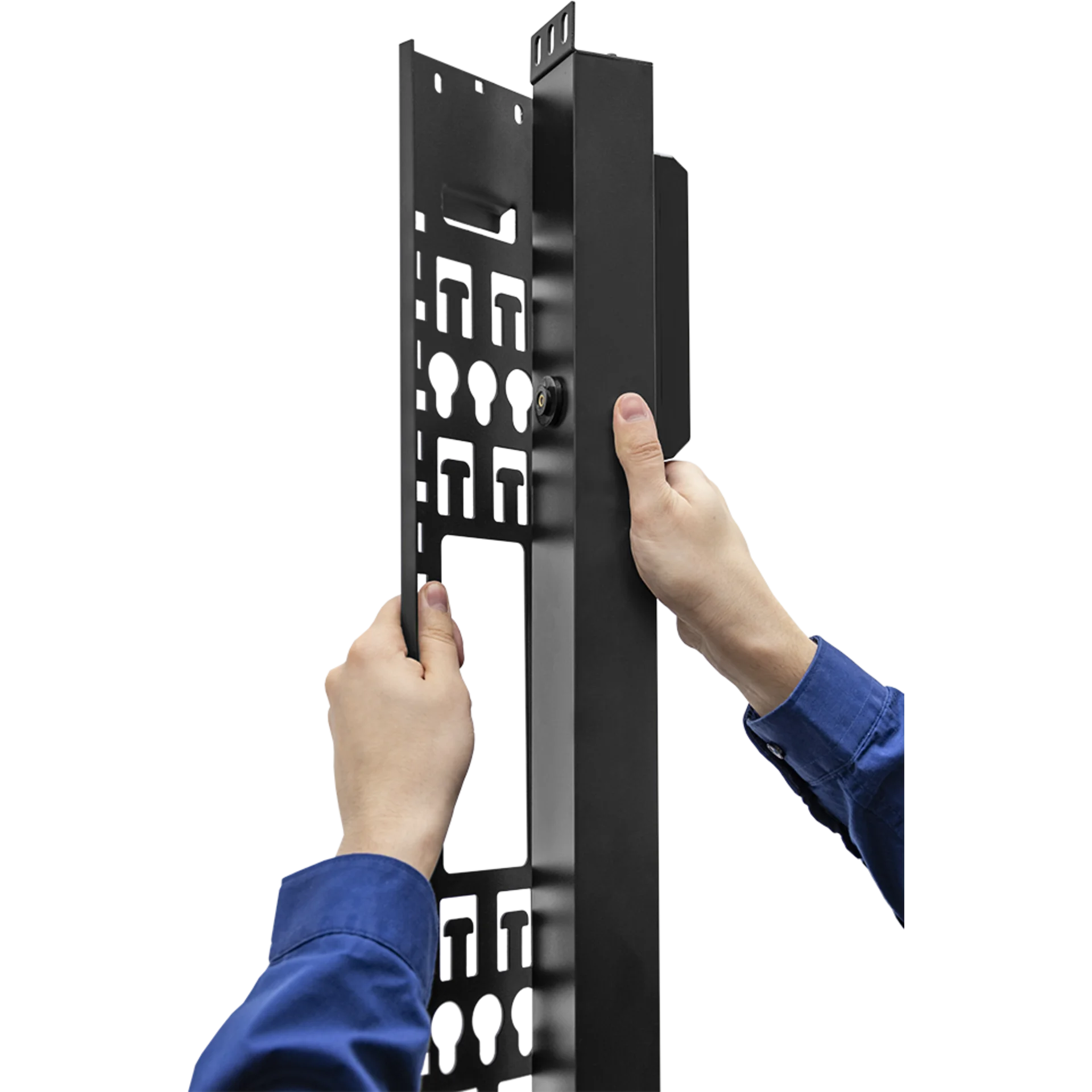 Контролируемый блок розеток Tesla Power серии BASIC, 36 розеток C13, 9 розеток C19, вход IEC60309 16A(3P+N+E)