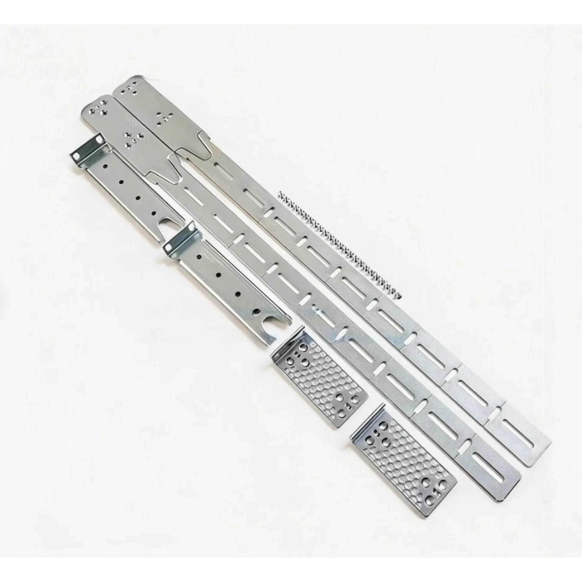 Крепление и направляющие для коммутаторов Cisco Catalyst 9500