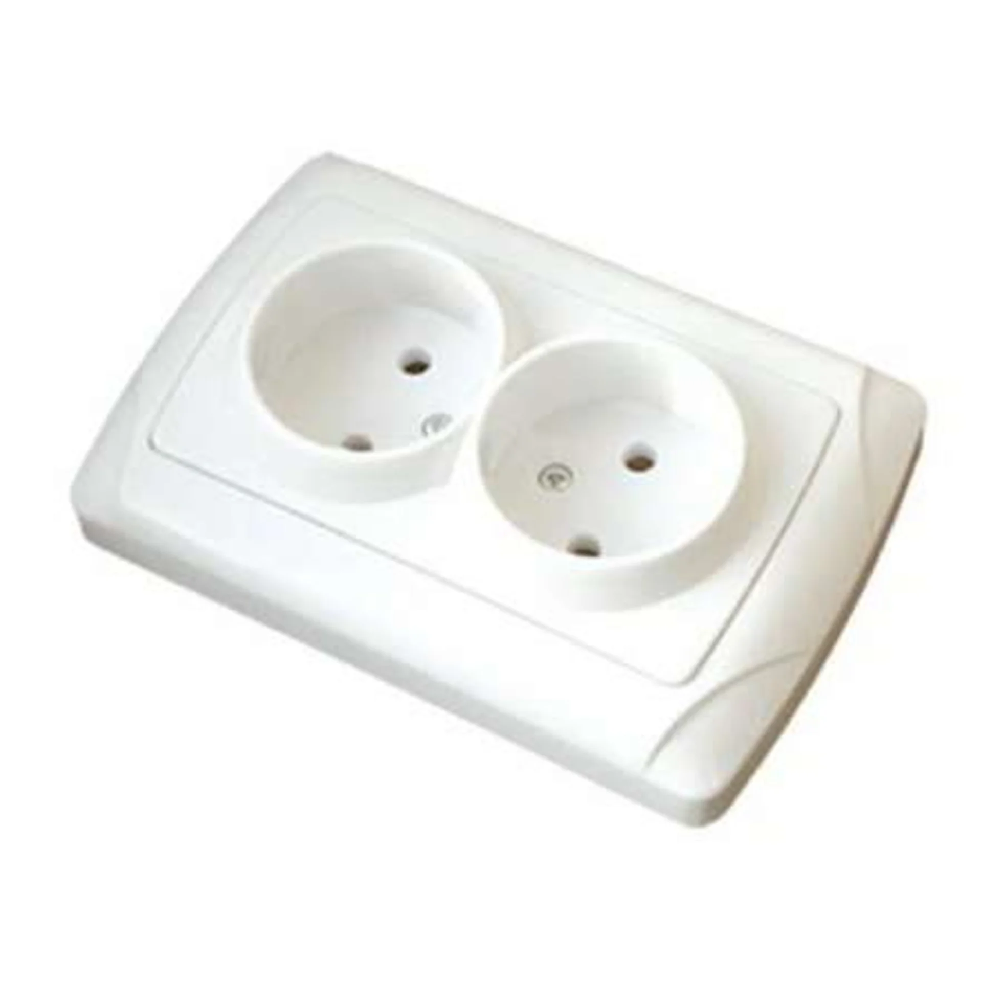 Розетка 2-м СП Маргарита 16А IP20 без заземл. бел. UNIVersal М0102