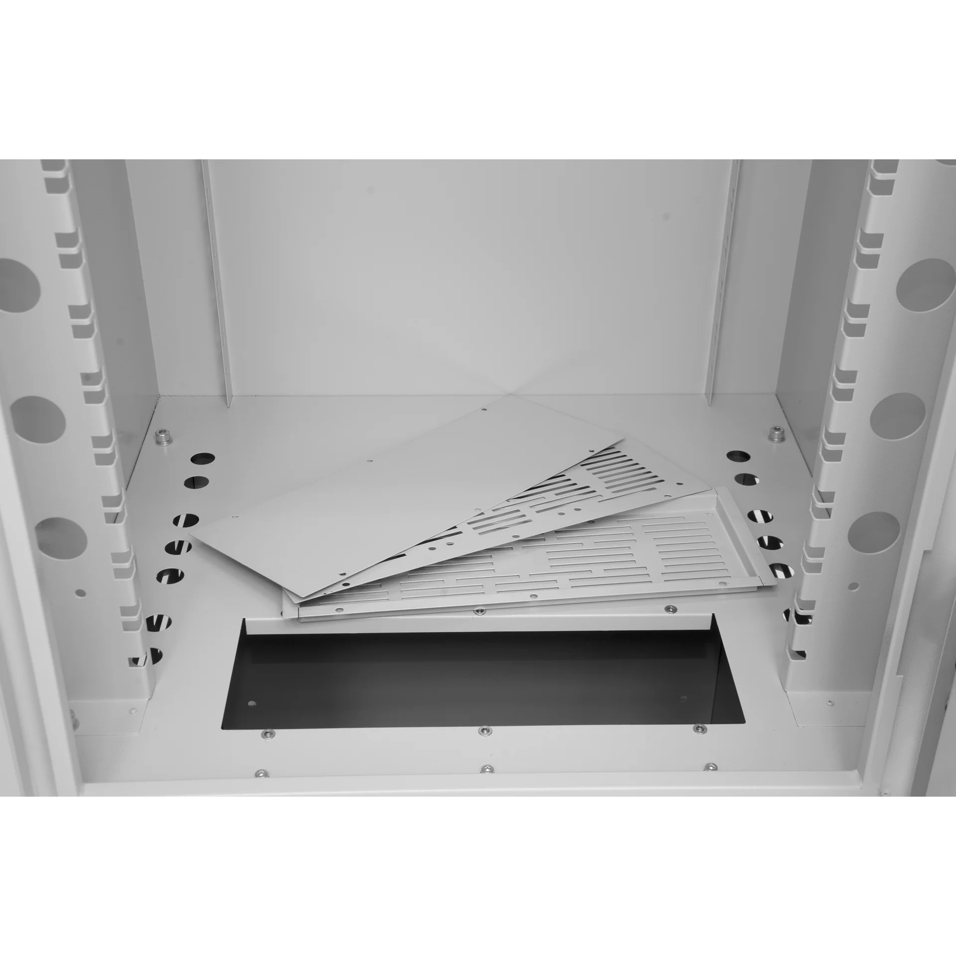 Шкаф уличный серии Real, 21U, 1194х626х613, RAL7035