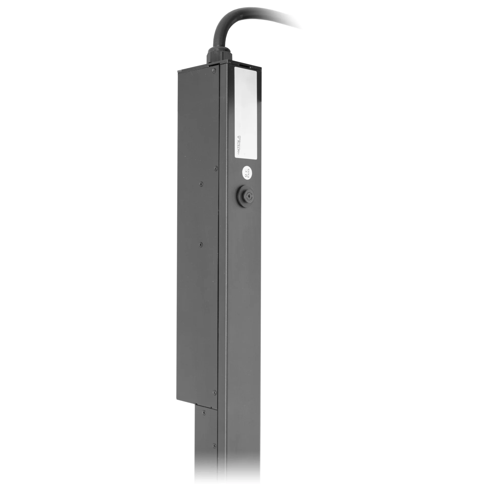 Блок розеток с функцией управления каждой розеткой серия PRO, 21xC13, 3xC19, вход IEC60309 3*32A (3P+N+PE)