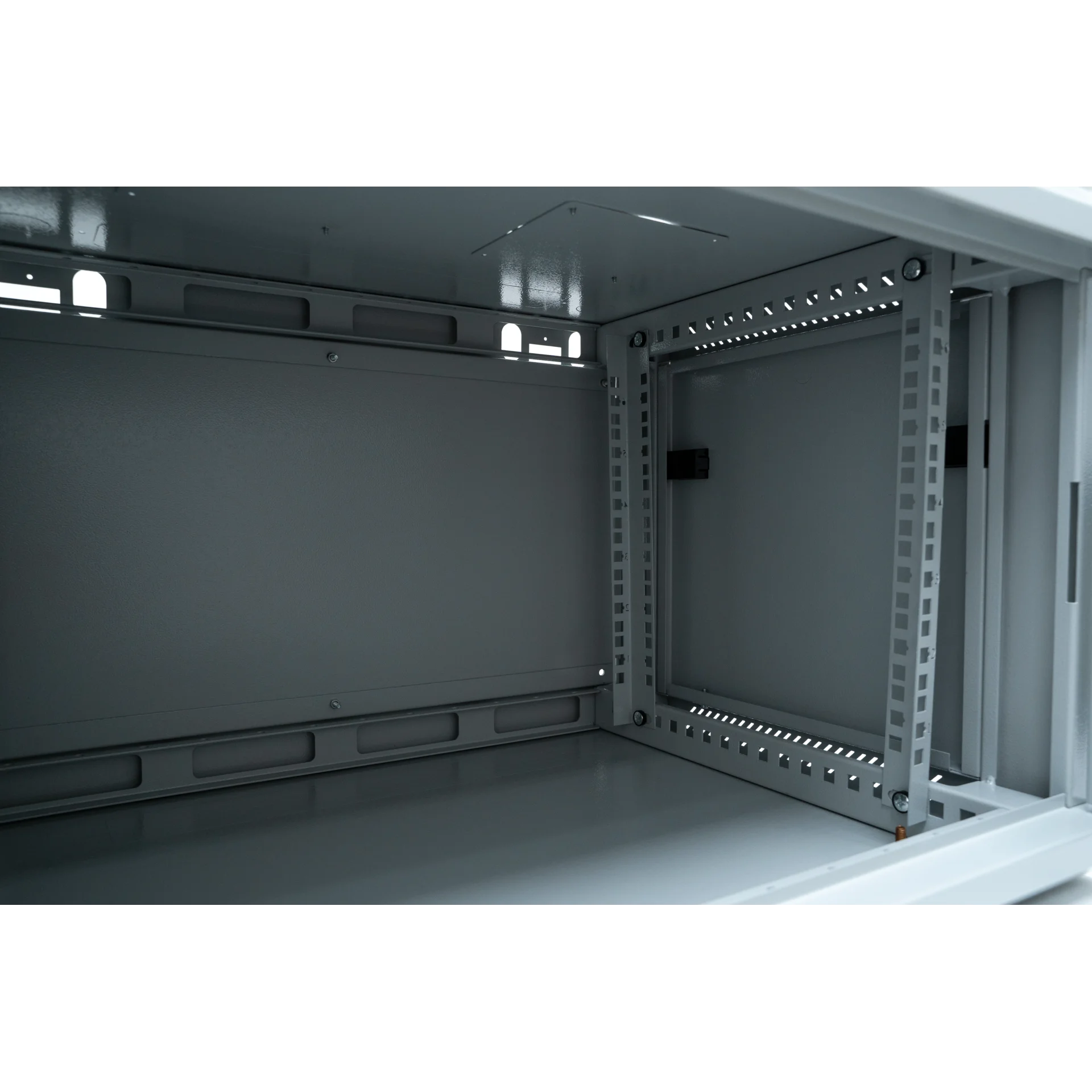 Шкаф телекоммуникационный настенный 9U, 600х450х500 (ШхГхВ)