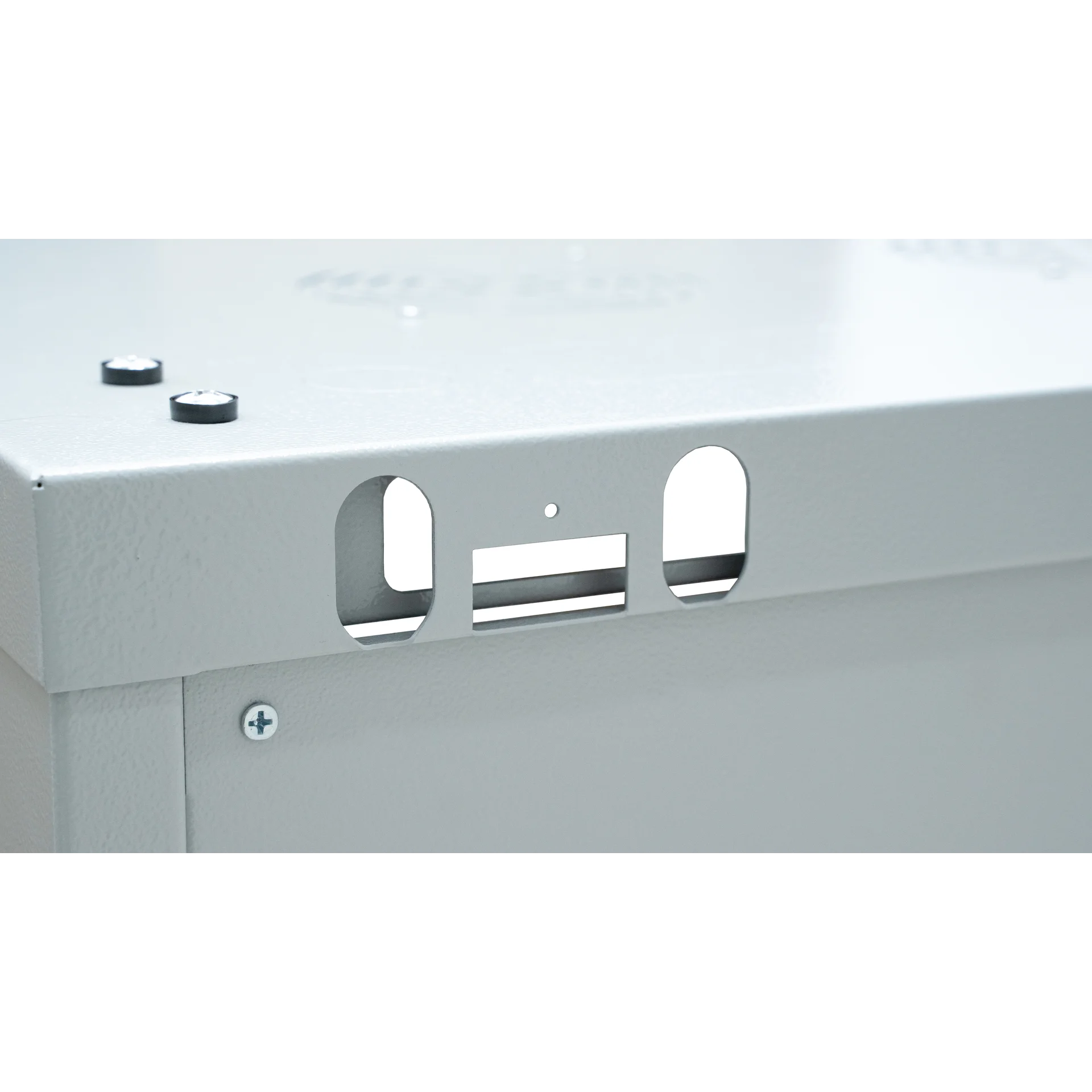 Шкаф телекоммуникационный настенный 9U, 600х450х500 (ШхГхВ)