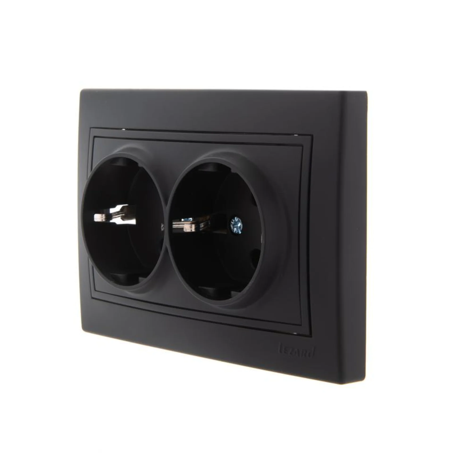Розетка 2-м СП Mira 16А IP20 с заземл. керамика черн. бархат LEZARD 701-4242-127