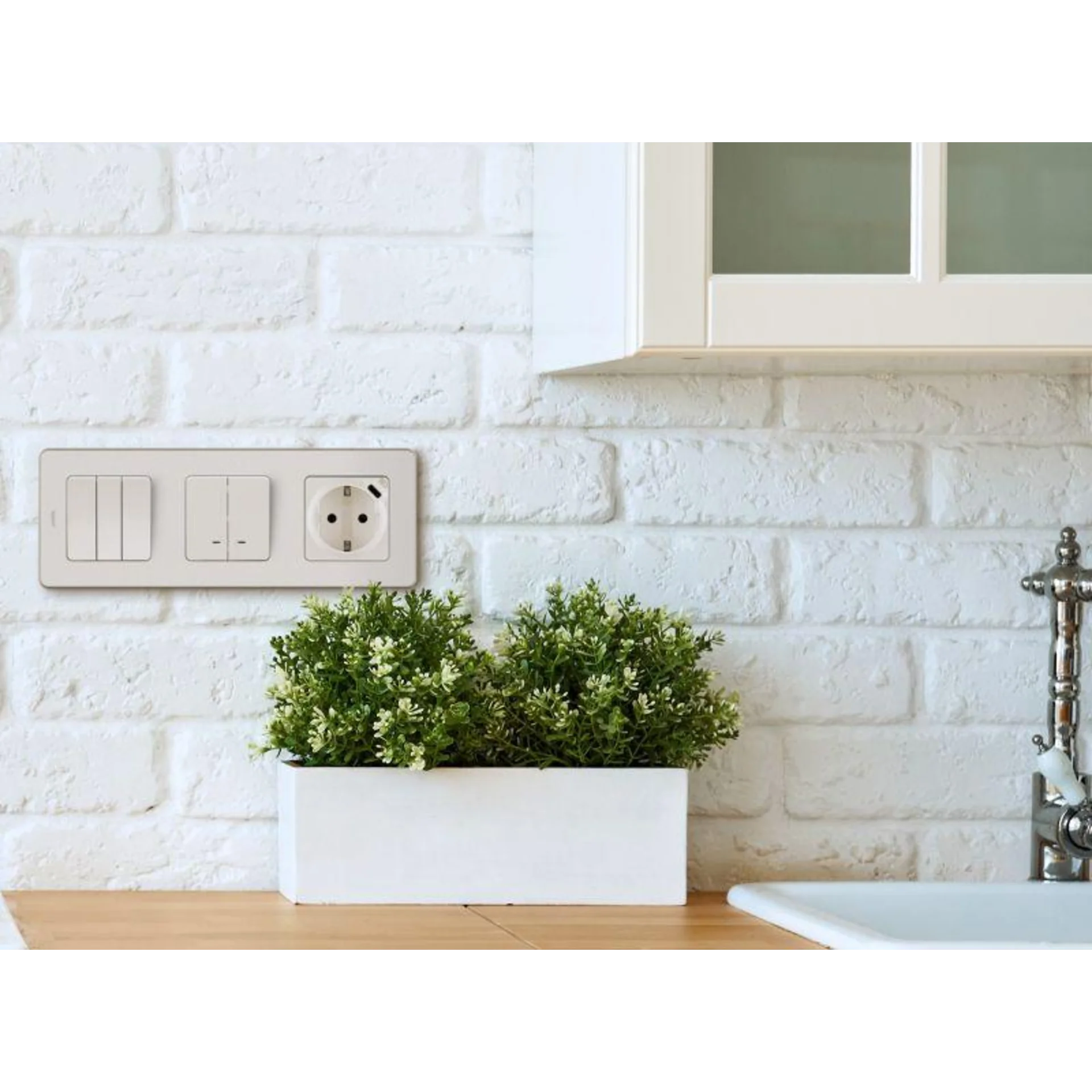 Розетка 1-м СП Inspiria 16А IP20 250В 2P+E немецк. стандарт с заряд. устройством USB тип C 1.5А 5В м