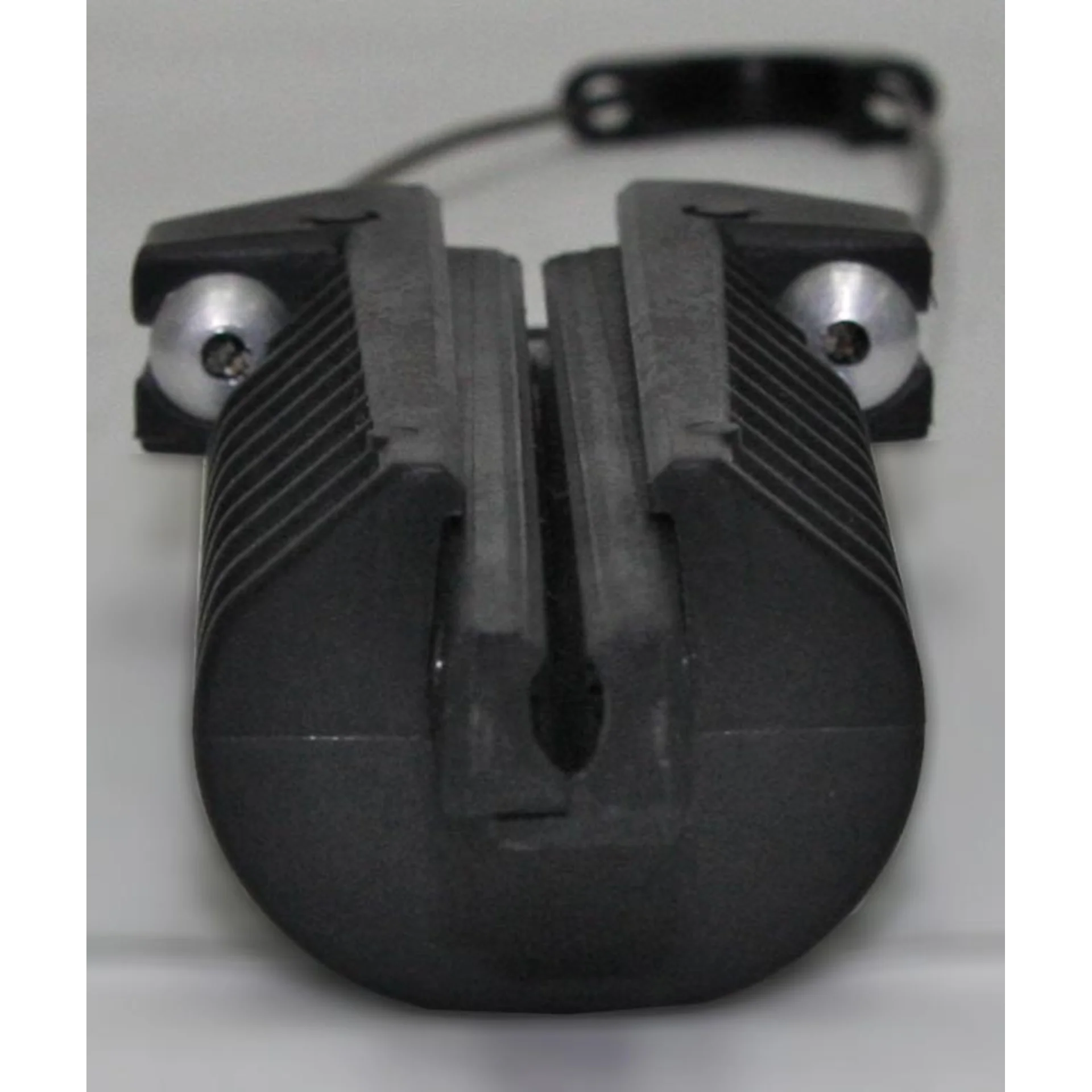 Зажим анкерный клиновой Alpha Mile 806-01-73 (для кабеля Flat DROP)