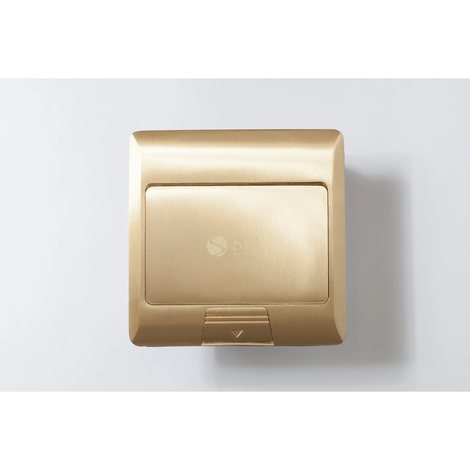 Люк на 2 поста (45х45), латунь, с металлической коробкой, IP44