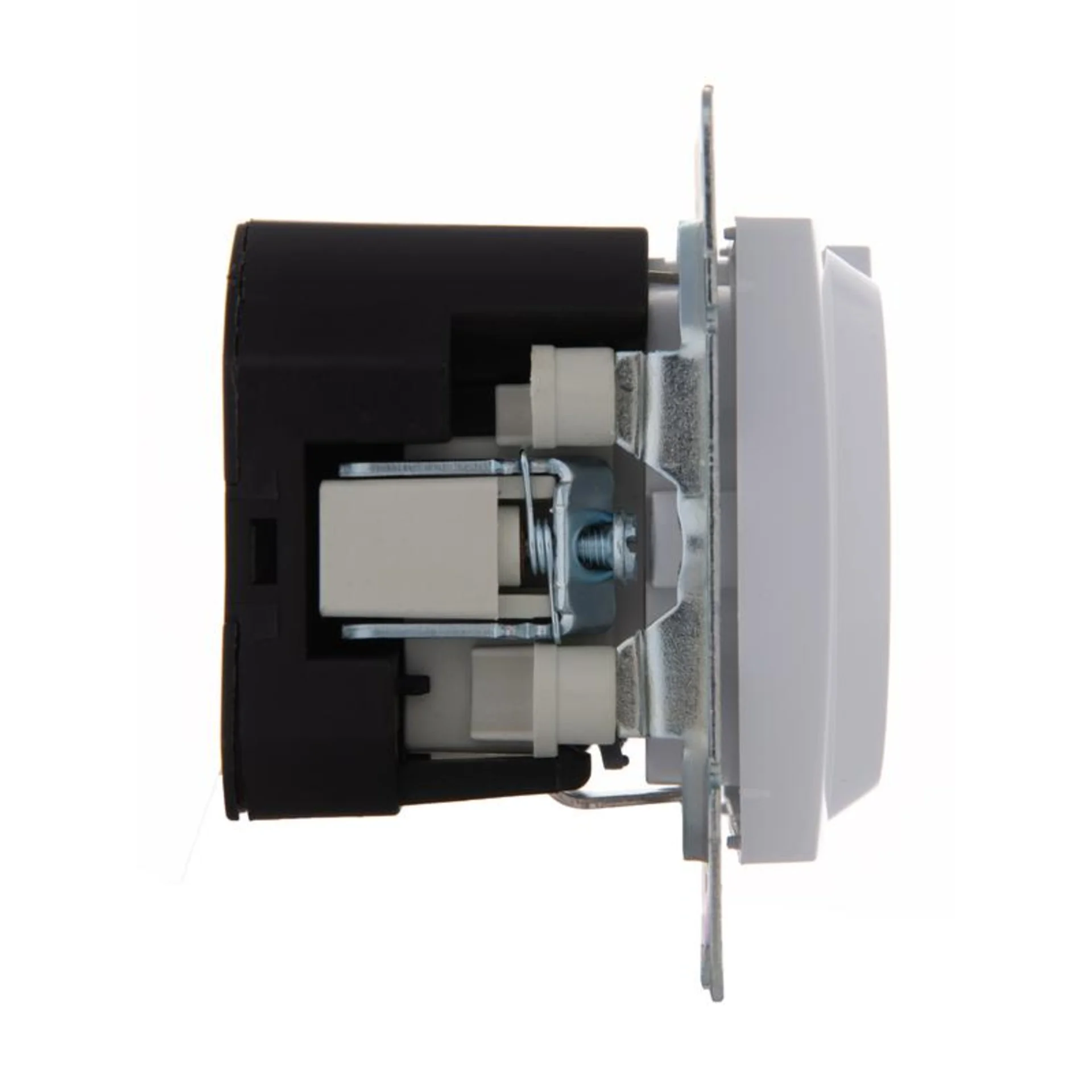 Розетка 1-м СП Karina 16А с заземл. с заряд. устройством USB механизм бел. LEZARD 707-0288-181