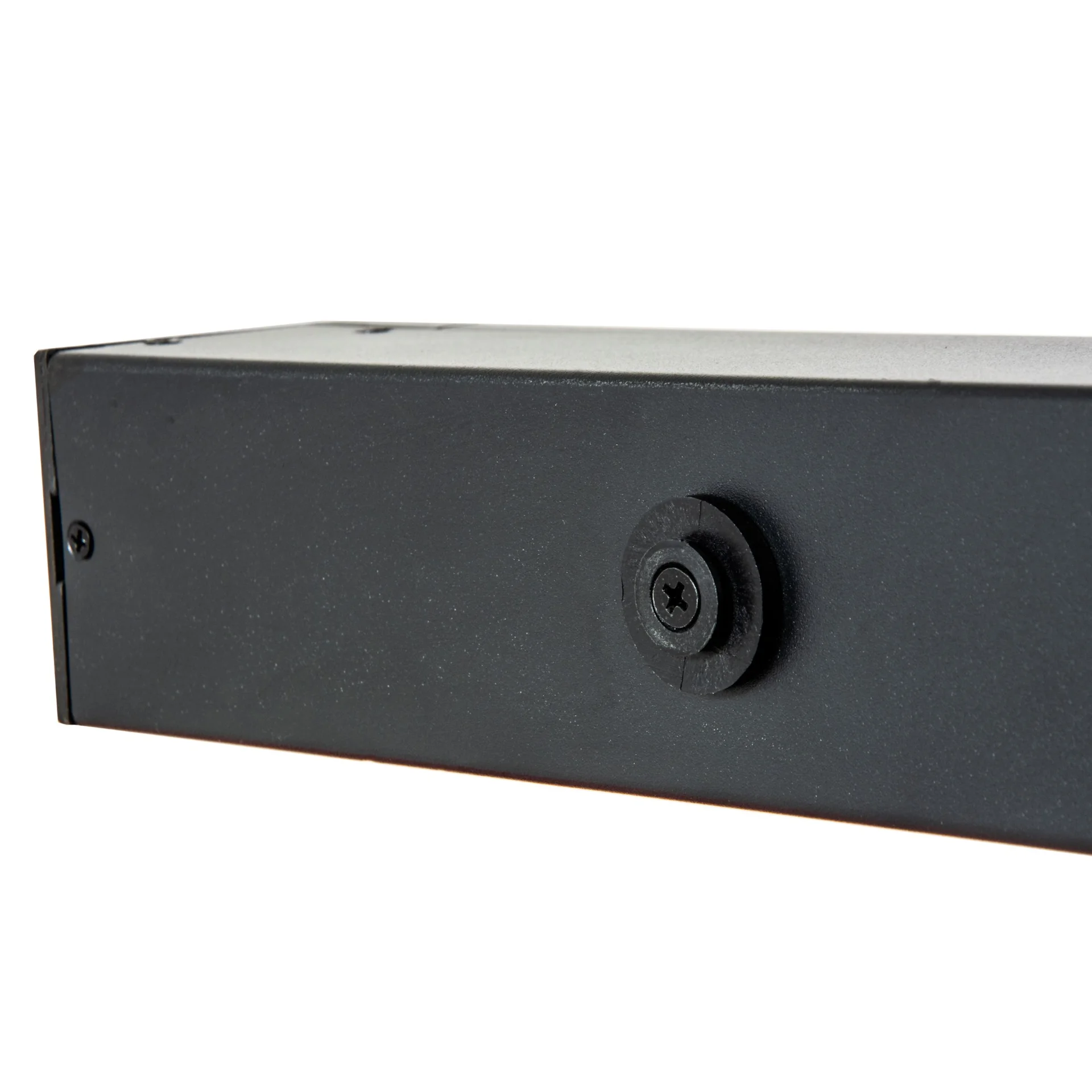 Блок розеток с функцией измерения серия STD, 36xC13, 6xC19, вход IEC60309 3x16A (3P+N+PE)