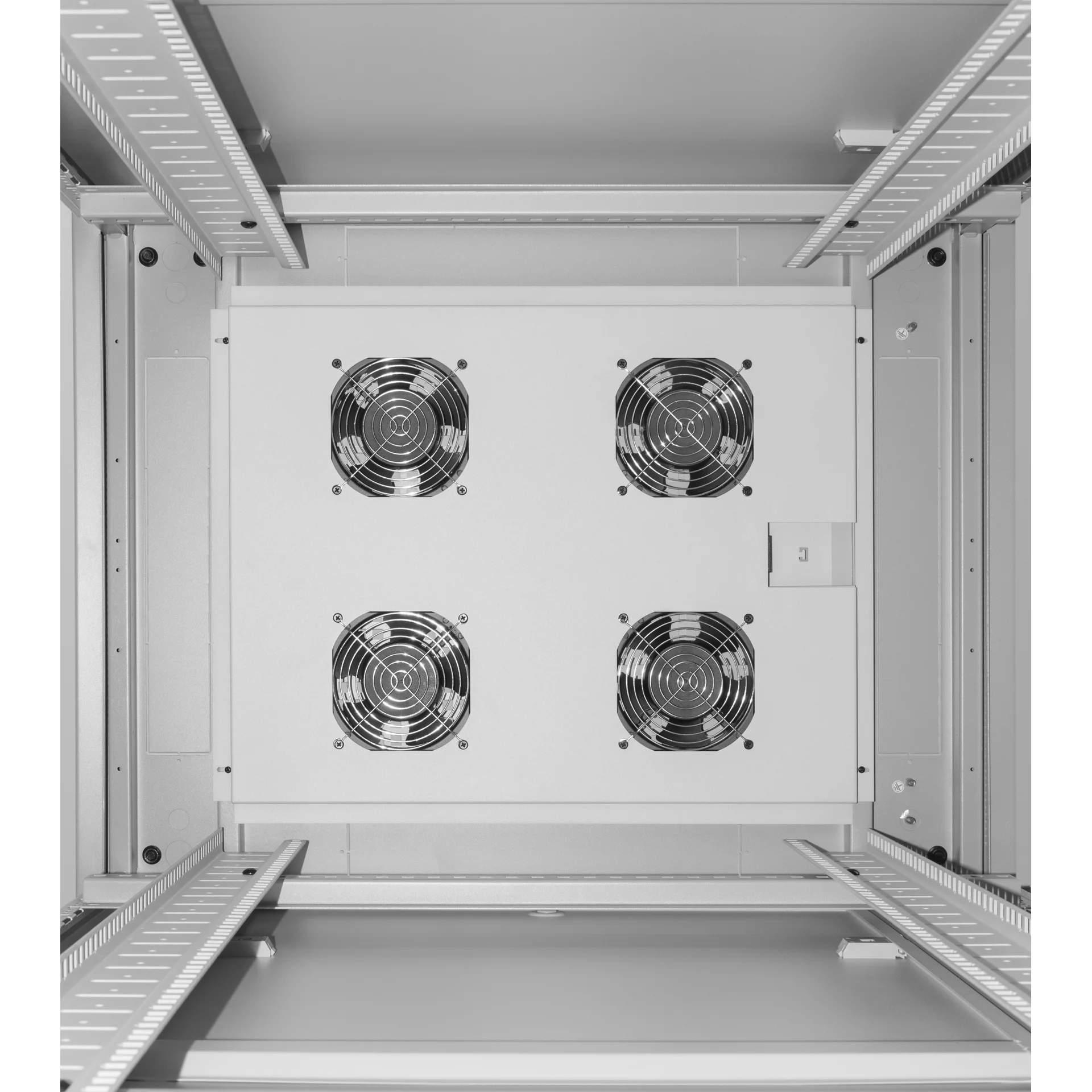 Шкаф телекоммуникационный напольный 42U 600x800мм, серия TFC (SNR-TFC-426080-GS-G-SF)