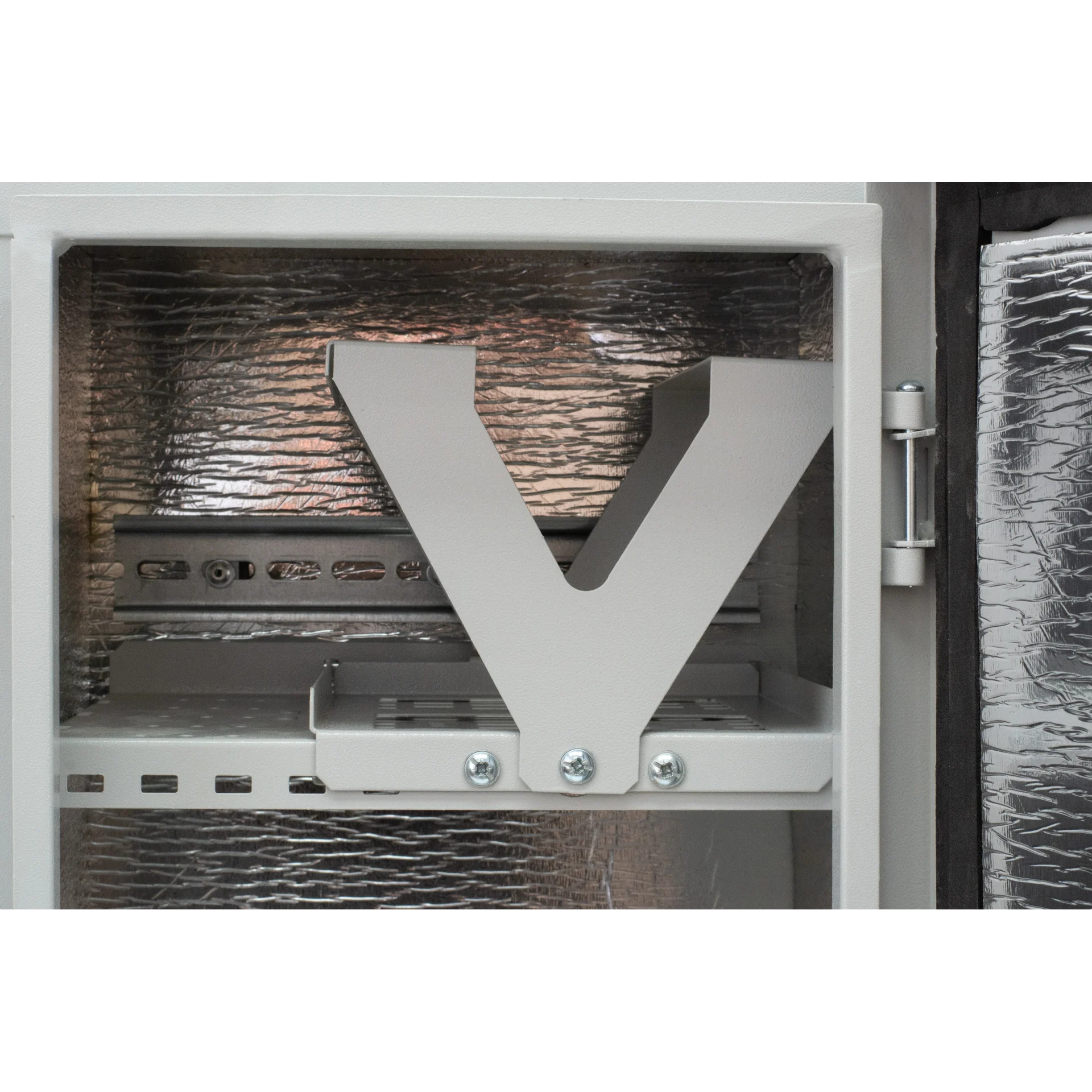 Шкаф уличный серии Real1, 522х252х310, RAL7035, с утеплителем